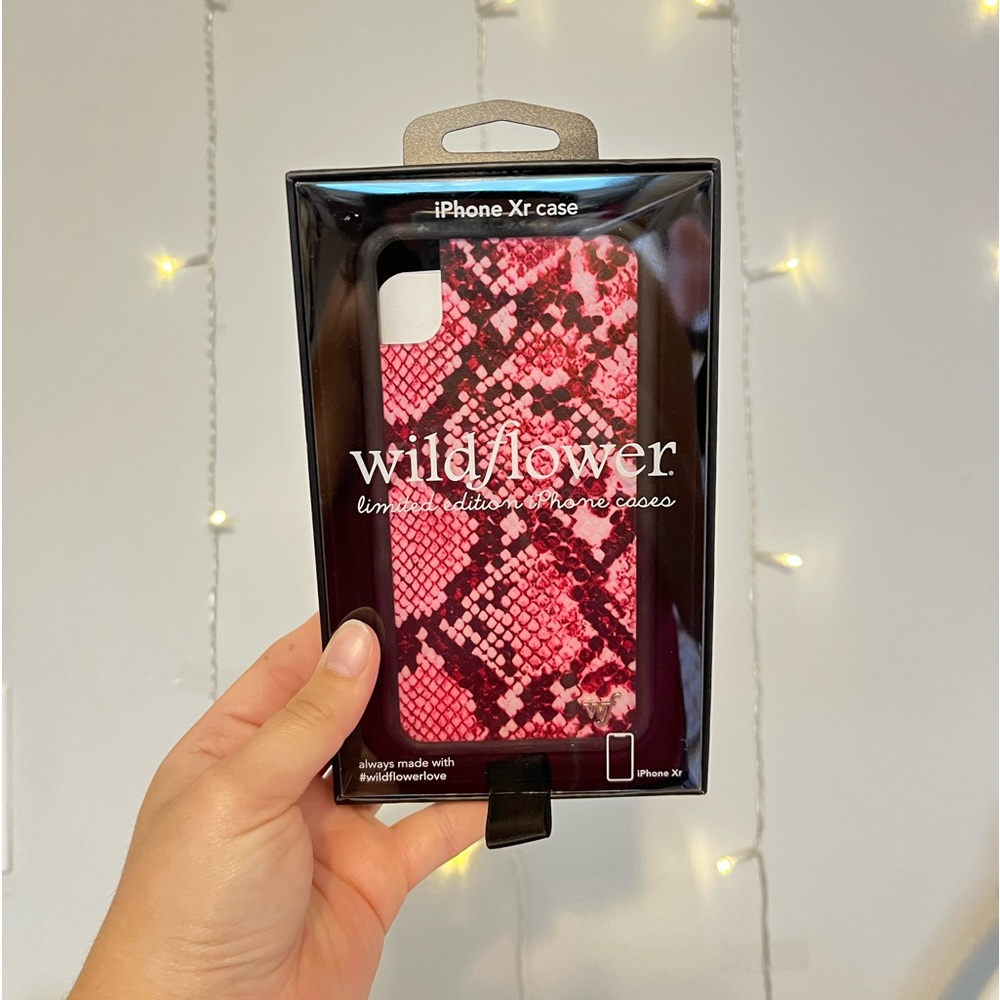 “Pink SnakeSkin” Wildflower Case - iPhone XR (Original Packaging)